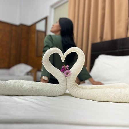 Hospedaje El Emperador Hotel Пукалпа Екстериор снимка