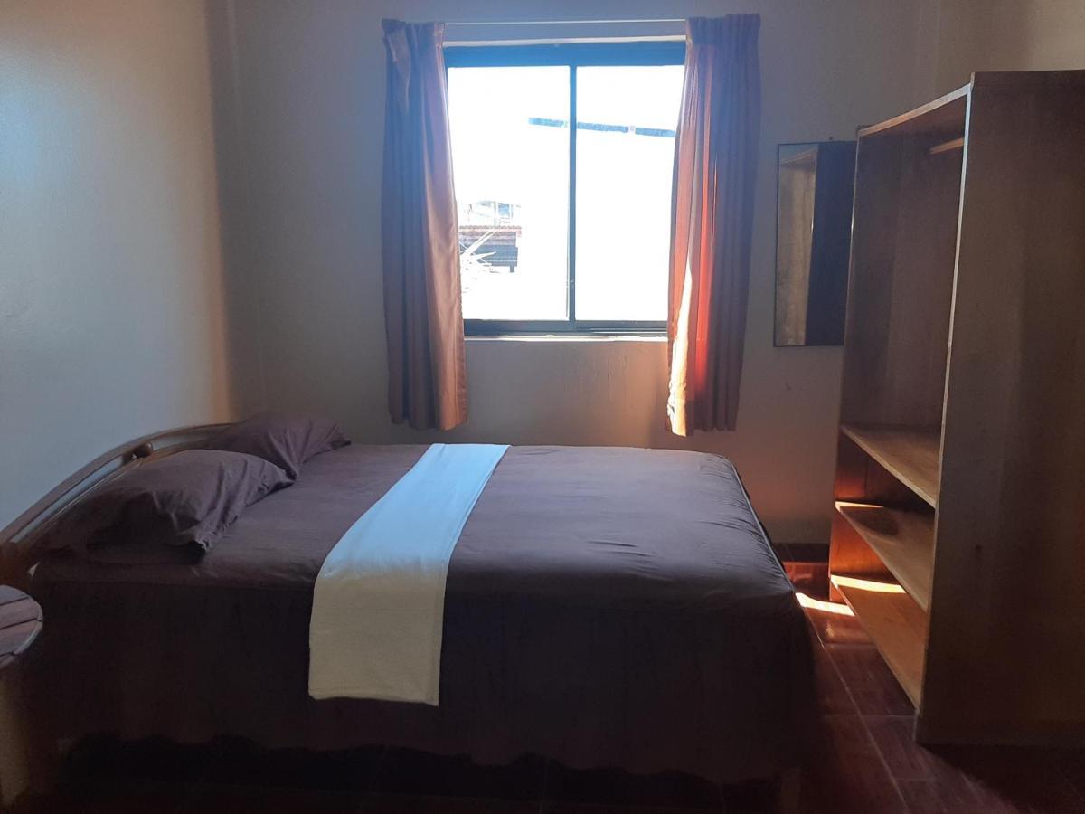 Hospedaje El Emperador Hotel Пукалпа Екстериор снимка