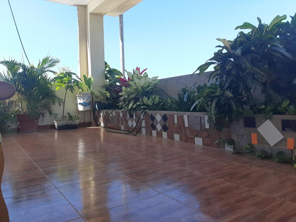 Hospedaje El Emperador Hotel Пукалпа Екстериор снимка