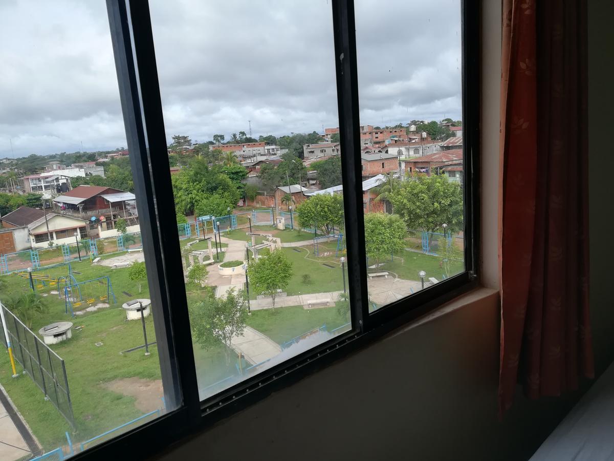 Hospedaje El Emperador Hotel Пукалпа Екстериор снимка